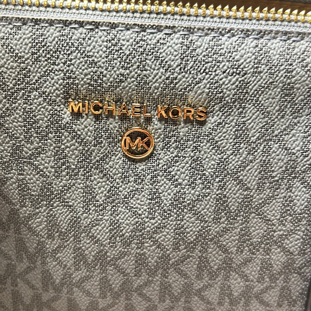 NWT Michael Kors purse short & long strap.. - Picture 2 of 12